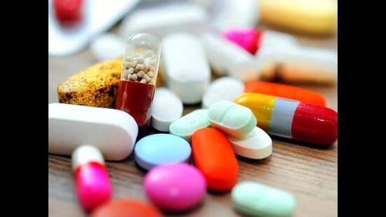 The Aam Aadmi Party (AAP) government will make all medicines of the essential drug list (EDL) available in government hospitals and health centres across Punjab from January 26. (Shutterstock/ Representational image)