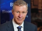 Scott Kirby, the CEO of United Airlines is facing heavy criticism for viral 'drag queen' video Scott Kirby, the CEO of United Airlines is facing heavy criticism for viral 'drag queen' video