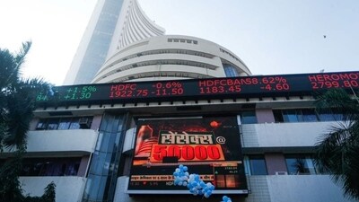 Sensex and Nifty's downfall continues on day 2 of stock market bloodbath. (REUTERS)