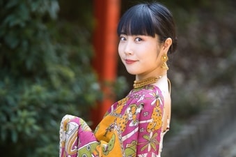 YouTuber Mayo Japan recently was in attendance at her friend, singer Sanam Puri's wedding in Japan. YouTuber Mayo Japan recently was in attendance at her friend, singer Sanam Puri's wedding in Japan.