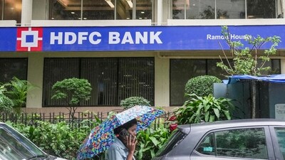 HDFC Bank shares decline for the second straight day on January 18 (PTI) (PTI) HDFC Bank shares decline for the second straight day on January 18 (PTI) (PTI)