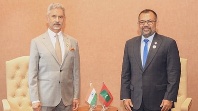 EAM S Jaishankar with his Maldivian counterpart Moosa Zameer. (X) EAM S Jaishankar with his Maldivian counterpart Moosa Zameer. (X)