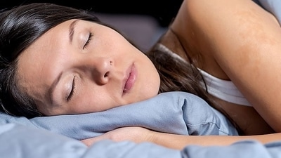 Establish a routine: Establishing a consistent bedtime routine fosters a sense of security and predictability, further calming the mind. (Shutterstock) Establish a routine: Establishing a consistent bedtime routine fosters a sense of security and predictability, further calming the mind. (Shutterstock)