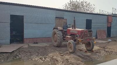 THe highway construction site in Tronica City, where the clash took place on Wednesday evening. (Sakib Ali/HT Photo) THe highway construction site in Tronica City, where the clash took place on Wednesday evening. (Sakib Ali/HT Photo)