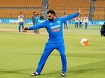 The ever-so-entertaining Virat Kohli 'slides in' during India's trophy celebration