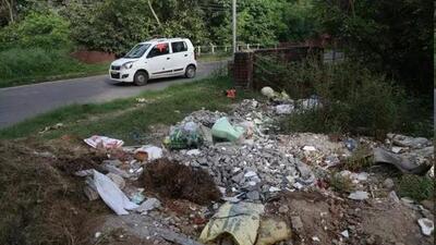 Chandigarh administration was asked to take corrective measures to ensure that no waste is thrown into N-Choe. (HT File)