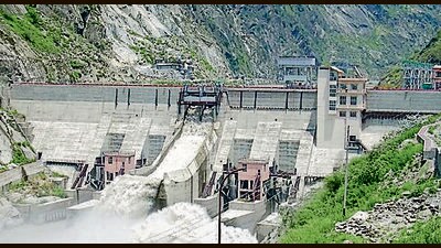 Power production in winter usually declines to 40% in Himachal. (HR File) Power production in winter usually declines to 40% in Himachal. (HR File)