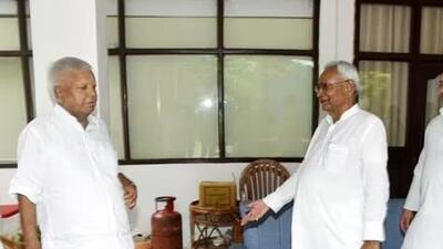 The meeting lasted close to 40 minutes. (ANI file photo) The meeting lasted close to 40 minutes. (ANI file photo)
