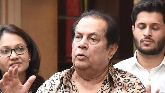 Pune police have booked nine persons for allegedly forging power of attorney and flat ownership documents related to prime property located in Lullanagar owned by prominent builder Subhash Sanas (in pic). (HT)
