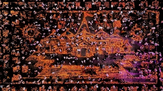 Diyas lit up in the shape of Ram Mandir, which is being built in Ayodhya's Ram Janmabhoomi. (Handout images/HT)