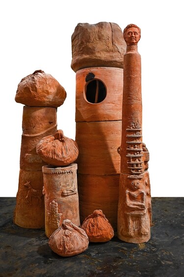 Displayed at this Triennale are works of over 60 Indian and international artists, from 12 countries, under the theme of Common Ground. Displayed at this Triennale are works of over 60 Indian and international artists, from 12 countries, under the theme of Common Ground.