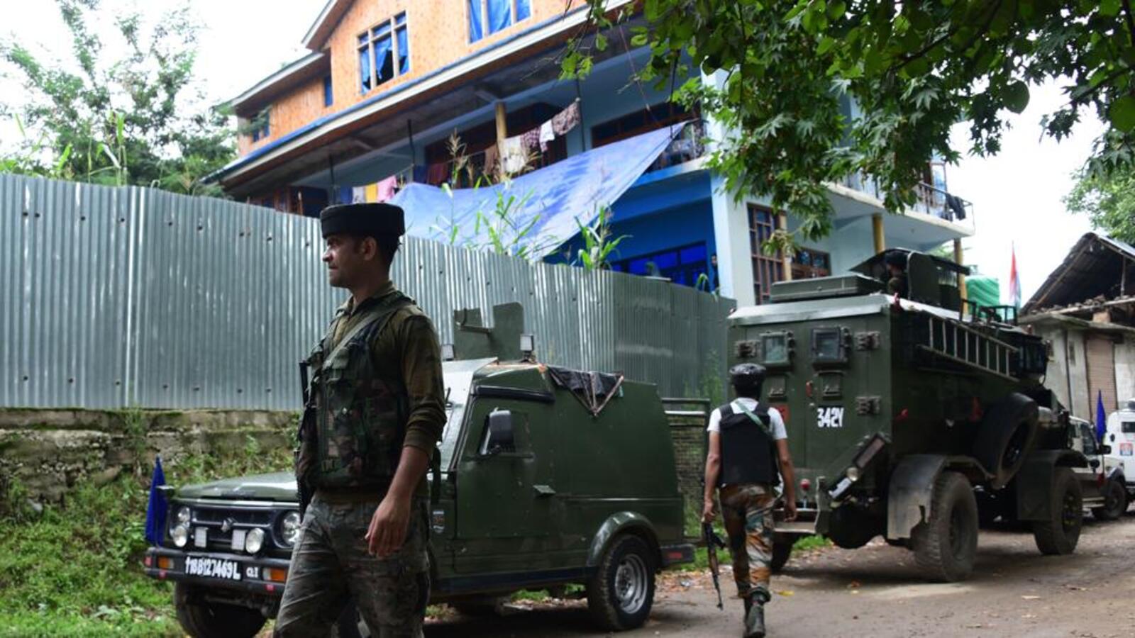 Pulwama: Charge sheet filed against 12 in Kashmiri Pandit's murder case | Latest News India - Vimarsana News