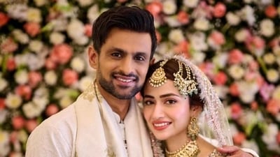 Shoaib Malik marries Pakistani actress Sana Javed Shoaib Malik marries Pakistani actress Sana Javed