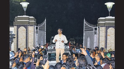 Jharkhand chief minister Hemant Soren addresses his supporters after being questioned by the Enforcement Directorate in a money laundering case linked to an alleged land scam, in Ranchi on Saturday. (PTI) Jharkhand chief minister Hemant Soren addresses his supporters after being questioned by the Enforcement Directorate in a money laundering case linked to an alleged land scam, in Ranchi on Saturday. (PTI)