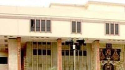 The Delhi high court was considering a plea wherein it had taken a suo motu cognizance of the fire that had broken out at a coaching centre in Mukherjee Nagar area last year. (HT Archive)