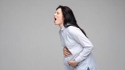 7. Prepares the body for labour: Walking engages and strengthens the muscles, including those in the pelvic area. This can potentially ease labour and delivery. (Freepik) 7. Prepares the body for labour: Walking engages and strengthens the muscles, including those in the pelvic area. This can potentially ease labour and delivery. (Freepik)