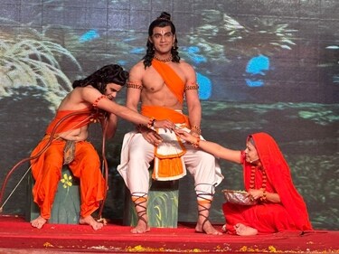 The ongoing Ayodhya Ki Ramlila being performed in Ayodhya will conclude on Monday. Seen as Lord Ram is Rahull Bhuchar, Malini Awasthi as Shabri and Ved Sagar as Lakshman (Ayodhya Ki Ramlila) The ongoing Ayodhya Ki Ramlila being performed in Ayodhya will conclude on Monday. Seen as Lord Ram is Rahull Bhuchar, Malini Awasthi as Shabri and Ved Sagar as Lakshman (Ayodhya Ki Ramlila)