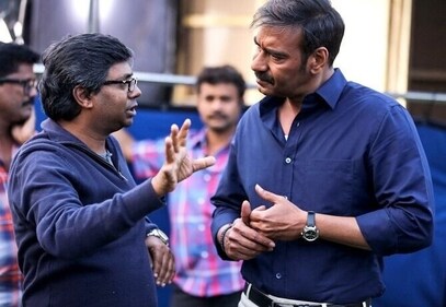 Ajay Devgn and Rajkumar Gupta during shoot of Raid in Lucknow Ajay Devgn and Rajkumar Gupta during shoot of Raid in Lucknow