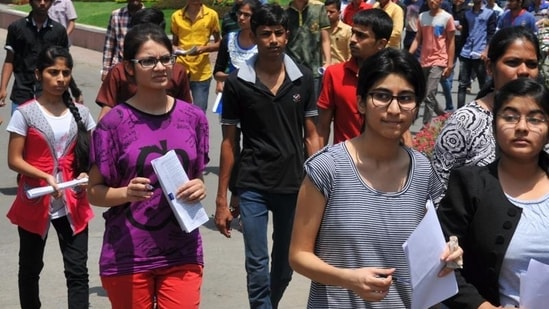 JEE Main 2024 session 1 admit card live updates JEE Main 2024 session 1 admit card live updates