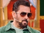 Salman Khan came all guns blazing on the latest episode of Bigg Boss 17 Weekend Ka War to call out Rajani Jain. Salman Khan came all guns blazing on the latest episode of Bigg Boss 17 Weekend Ka War to call out Rajani Jain.