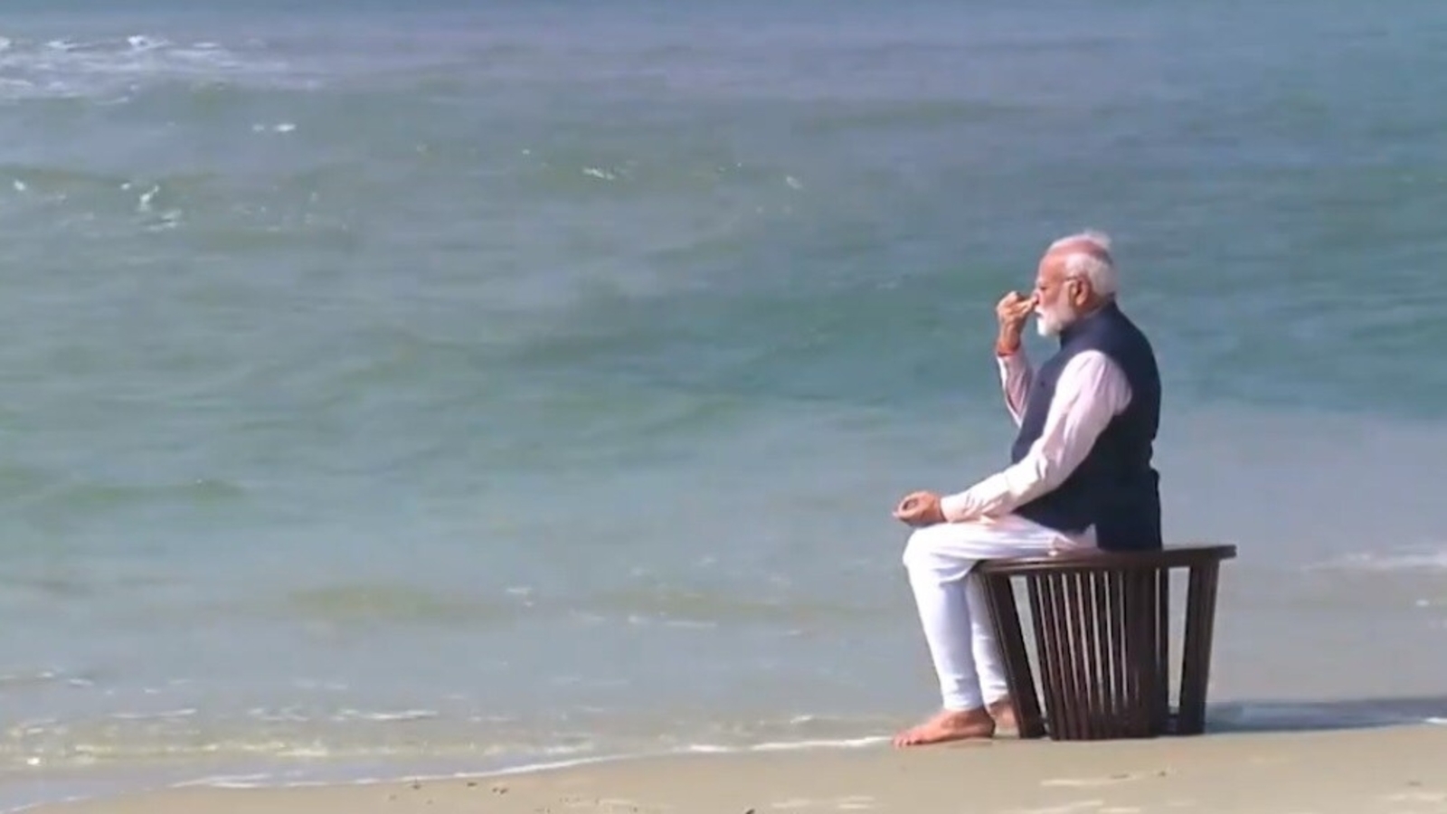 PM Modi visits Ram Setu's origin point in Tamil Nadu, day before Ayodhya event | Latest News India - Vimarsana News
