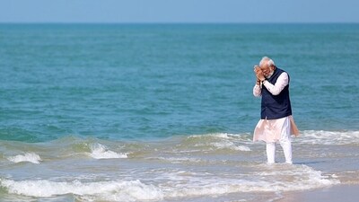 Prime Minister Narendra Modi on Sunday visited Arichalmunai in Tamil Nadu's Dhanushkodi. as part of his Ramayana-connect visits in the state and paid floral tributes at the seashore. He also offered prayers at Kothandaramaswamy Temple ahead of the 'Pran Pratishtha' ceremony of Ram Lalla in Ayodhya tomorrow. (X/@BJP4India) Prime Minister Narendra Modi on Sunday visited Arichalmunai in Tamil Nadu's Dhanushkodi. as part of his Ramayana-connect visits in the state and paid floral tributes at the seashore. He also offered prayers at Kothandaramaswamy Temple ahead of the 'Pran Pratishtha' ceremony of Ram Lalla in Ayodhya tomorrow. (X/@BJP4India)