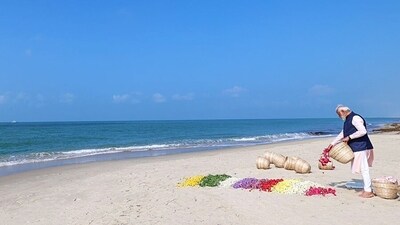 PM Modi, who stayed overnight at Rameswaram, drove to Arichalmunai, believed to be the place where the Ram Setu was built. (X/@BJP4India) PM Modi, who stayed overnight at Rameswaram, drove to Arichalmunai, believed to be the place where the Ram Setu was built. (X/@BJP4India)
