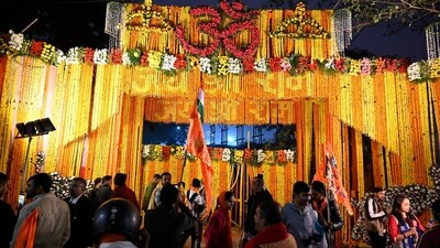 Meanwhile, posters depicting the child-version of Lord Ram adorned the entry gate to the grand Ayodhya temple on Saturday. (X/@ShriRamTeerth) Meanwhile, posters depicting the child-version of Lord Ram adorned the entry gate to the grand Ayodhya temple on Saturday. (X/@ShriRamTeerth)