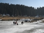 Kashmir, India - January. 08, 2024: A snowless Gulmarg in North Kashmir on Monday which otherwise used to be bustling with skiers and adventurers at this time of the year. The valley this winter has received scant snowfall for the month of December and first week of January.(Photo By Waseem Andrabi /Hindustan Times)--