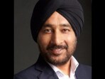 Parminder Singh shared that he now double-checks the Kurkure before having it. Parminder Singh shared that he now double-checks the Kurkure before having it.