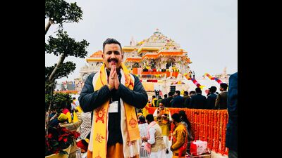 Himachal Pradesh PWD minister Vikramaditya Singh at the Ram Mandir in Ayodhya on Monday. (HT) Himachal Pradesh PWD minister Vikramaditya Singh at the Ram Mandir in Ayodhya on Monday. (HT)