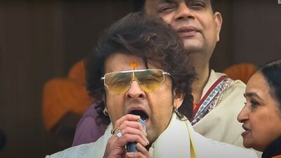 Singer Sonu Nigam sings bhajan at the Ram Mandir ahead of the consecration ceremony, in Ayodhya. The bhajan was dedicated to Lord Ram and left him emotional. (PTI) Singer Sonu Nigam sings bhajan at the Ram Mandir ahead of the consecration ceremony, in Ayodhya. The bhajan was dedicated to Lord Ram and left him emotional. (PTI)