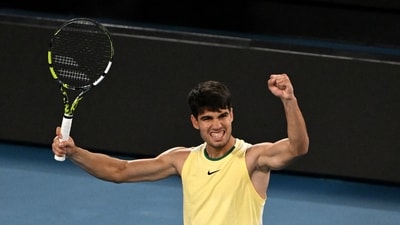 Alcaraz came into the match full of energy after his third-round clash with China's Shang Juncheng was cut short due to the wild card's injury (REUTERS)