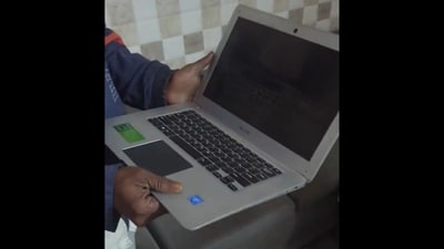 The 'old discarded' laptop that the customer received instead of the ₹1.1 lakh Asus laptop he ordered. (X/@souro9737) The 'old discarded' laptop that the customer received instead of the ₹1.1 lakh Asus laptop he ordered. (X/@souro9737)