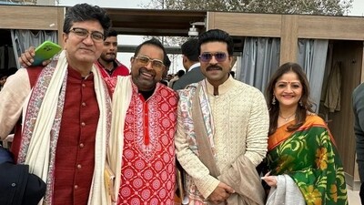 Prasoon Joshi, Shankar Mahadevan, Ram Charan pose together during the ceremony at Shri Ram Janmabhoomi in Ayodhya. There were musical performances by Sonu Nigam, Anuradha Paudwal, and Shankar Mahadevan who sang songs dedicated to Lord Ram. Prasoon Joshi, Shankar Mahadevan, Ram Charan pose together during the ceremony at Shri Ram Janmabhoomi in Ayodhya. There were musical performances by Sonu Nigam, Anuradha Paudwal, and Shankar Mahadevan who sang songs dedicated to Lord Ram.