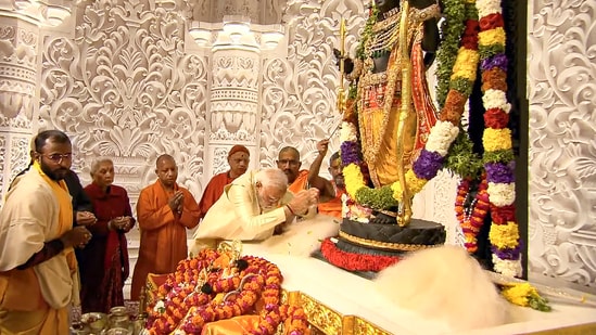 PM Modi offers prayers before the idol of Ram Lalla during the 'Pran Pratishtha' ceremony at the Ram Mandir in Ayodhya. "It is a matter of great privilege to be part of this divine programme," the prime minister said on X.(PTI)