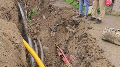 Power supply agencies schedule frequent power cuts in the tech city. (HT) Power supply agencies schedule frequent power cuts in the tech city. (HT)