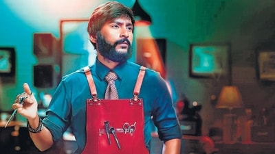 RJ Balaji will soon be seen in Singapore Saloon. RJ Balaji will soon be seen in Singapore Saloon.