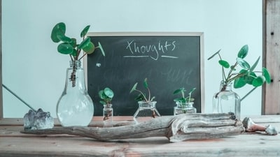 Instead of letting unhelpful thoughts get to us, we should counteract them with thoughts of gratitude. (Unsplash) Instead of letting unhelpful thoughts get to us, we should counteract them with thoughts of gratitude. (Unsplash)