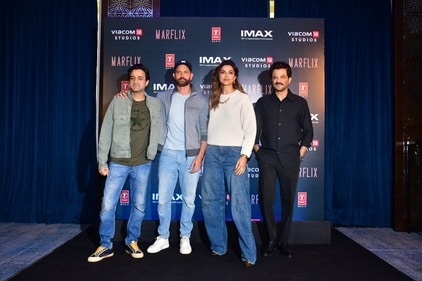 Director Siddharth Anand, Hrithik Roshan, Deepika Padukone and Anil Kapoor at Fighter event. Director Siddharth Anand, Hrithik Roshan, Deepika Padukone and Anil Kapoor at Fighter event.