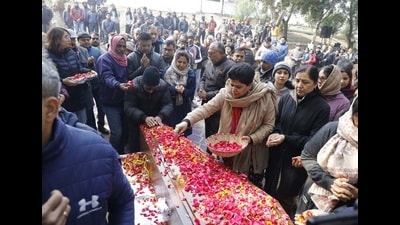 City Montessori School founder and educationist was laid to rest with full state honours, in Lucknow, on Wednesday. (Sourced) City Montessori School founder and educationist was laid to rest with full state honours, in Lucknow, on Wednesday. (Sourced)