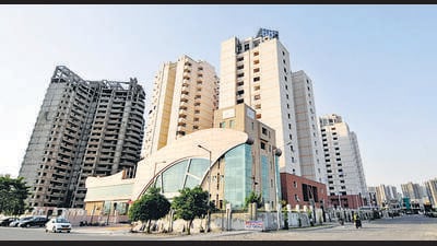 Divine India Infrastructure’s Divine Meadows in Sector 108 paid ₹3.51 crore in land dues to the authority and became eligible for registries. (Sunil Ghosh.HT Archive) Divine India Infrastructure’s Divine Meadows in Sector 108 paid ₹3.51 crore in land dues to the authority and became eligible for registries. (Sunil Ghosh.HT Archive)