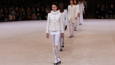 US actress Margaret Qualley (Front) and models present creation's for Chanel during the Women's Haute-Couture Spring/Summer 2024 Fashion Week in Paris on January 23, 2024. (Photo by Emmanuel Dunand / AFP) US actress Margaret Qualley (Front) and models present creation's for Chanel during the Women's Haute-Couture Spring/Summer 2024 Fashion Week in Paris on January 23, 2024. (Photo by Emmanuel Dunand / AFP)