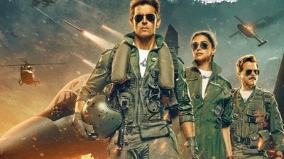 Hrithik Roshan, Deepika Padukone, Anil Kapoor play IAF officers in Fighter Hrithik Roshan, Deepika Padukone, Anil Kapoor play IAF officers in Fighter