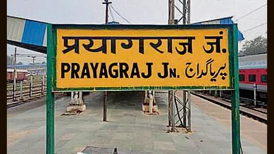 The 14-year-old girl from Mirazapur was rescued from outside the Prayagraj Railway Junction on Tuesday night (File)