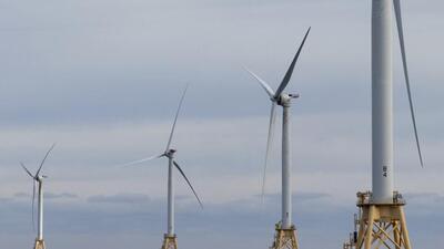 The top Indian states in terms of renewable energy capacities are Rajasthan, Gujarat, Tamil Nadu, Karnnataka and Maharashtra (AP) The top Indian states in terms of renewable energy capacities are Rajasthan, Gujarat, Tamil Nadu, Karnnataka and Maharashtra (AP)