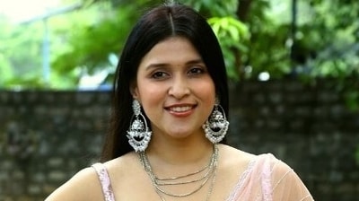 Mannara Chopra may host Khatron Ke Khiladi 14 Mannara Chopra may host Khatron Ke Khiladi 14