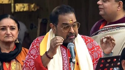 Shankar Mahadevan singing at Ram Mandir Shankar Mahadevan singing at Ram Mandir