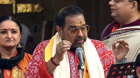 Shankar Mahadevan singing at Ram Mandir