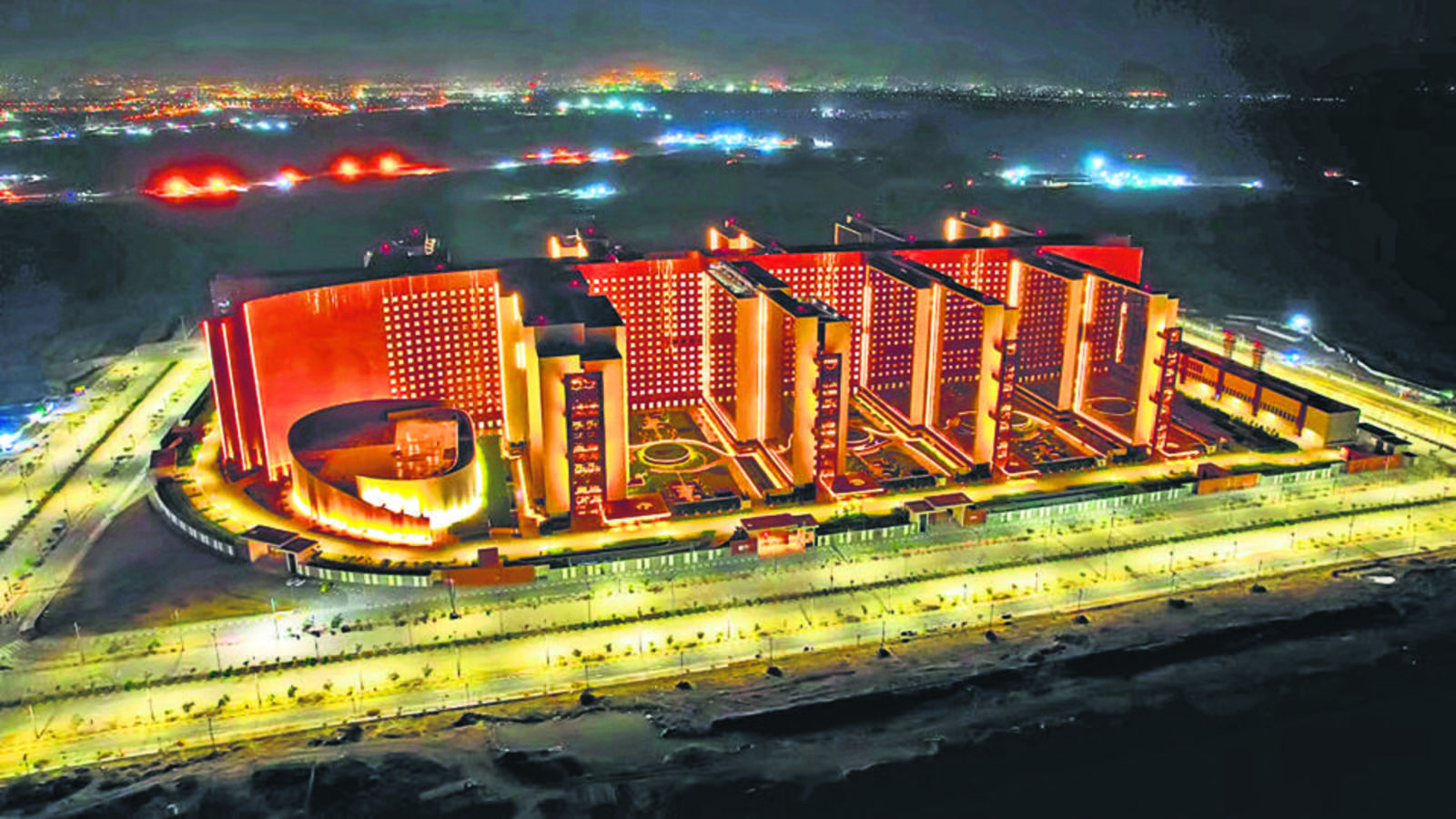 Surat Diamond Bourse chairman to resume operations in Mumbai - Vimarsana News